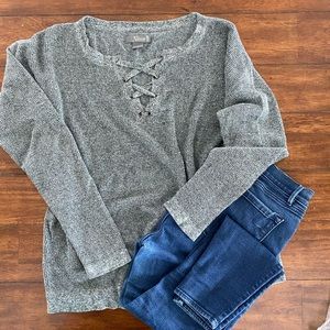 Naturals Light weight knit long sleeve